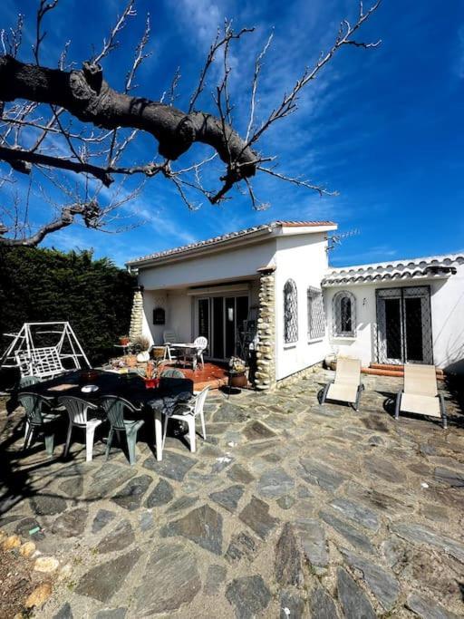 Grande Villa Proche De La Mer Canet-en-Roussillon Exterior foto